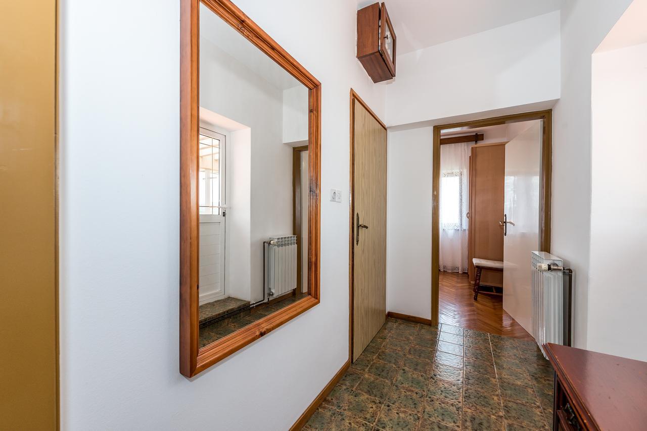 Apartment Promona Drnis Exterior photo